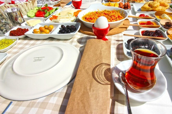 Breakfast/Coffee Service 31 of 37