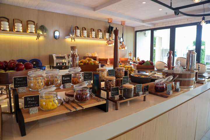Breakfast/Coffee Service 50 of 69