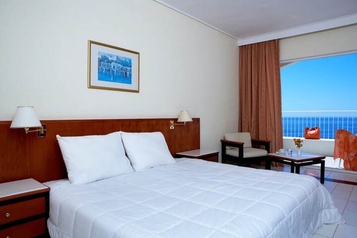 Room 45 of 180