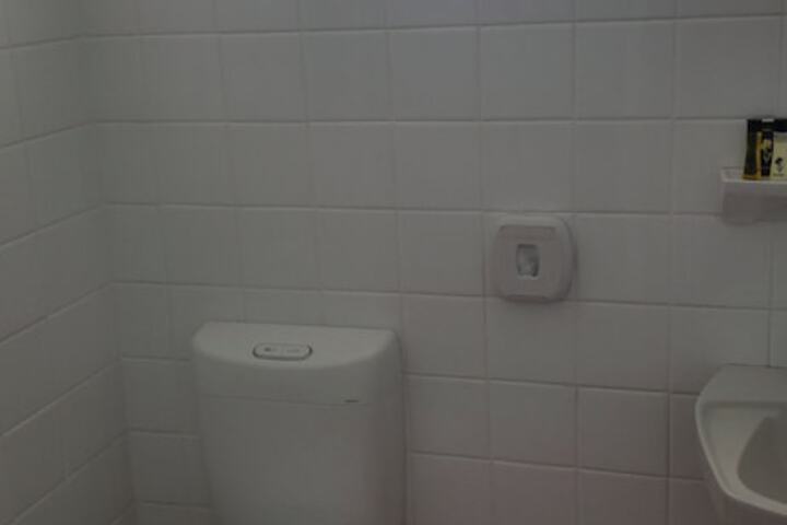 Room 54 of 84