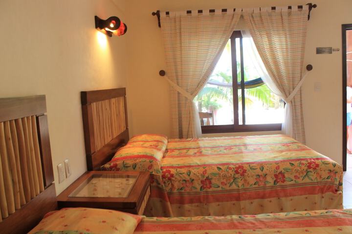 Room 12 of 50