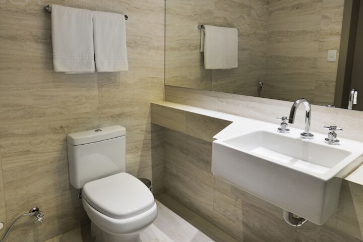 Clean Restrooms
