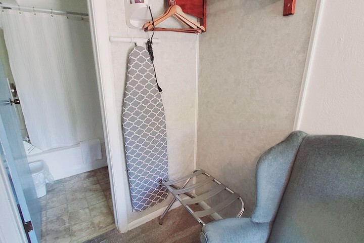 Room 3 of 19