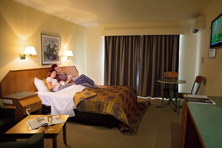 Room 21 of 74