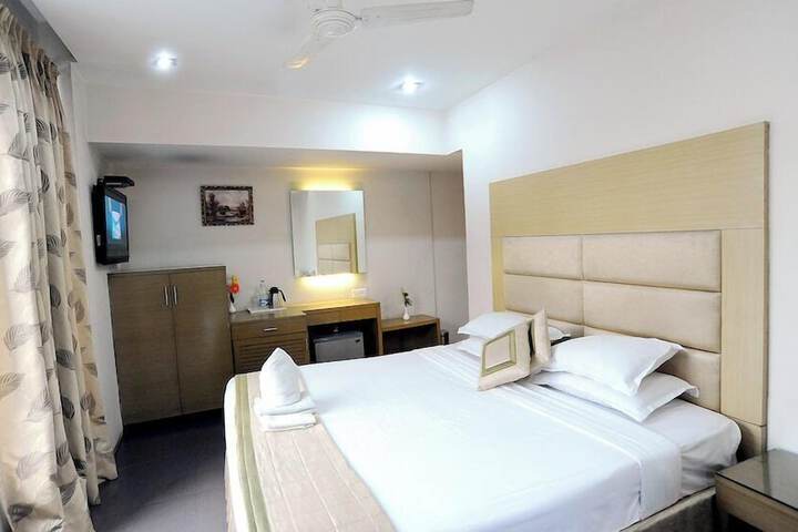 Room 30 of 57
