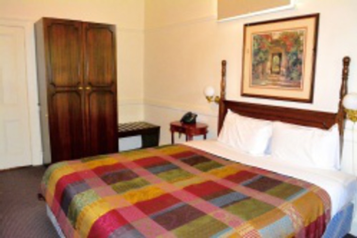 Room 199 of 768