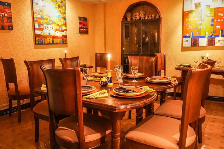 Dining 27 of 45