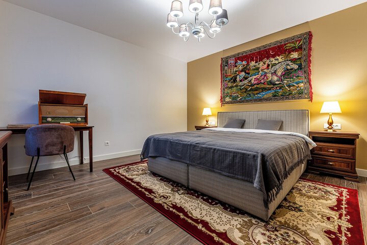 Room 45 of 101