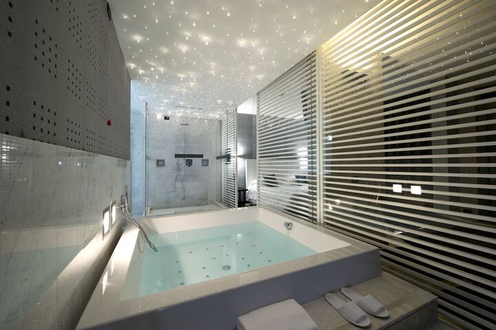 Bath Interior