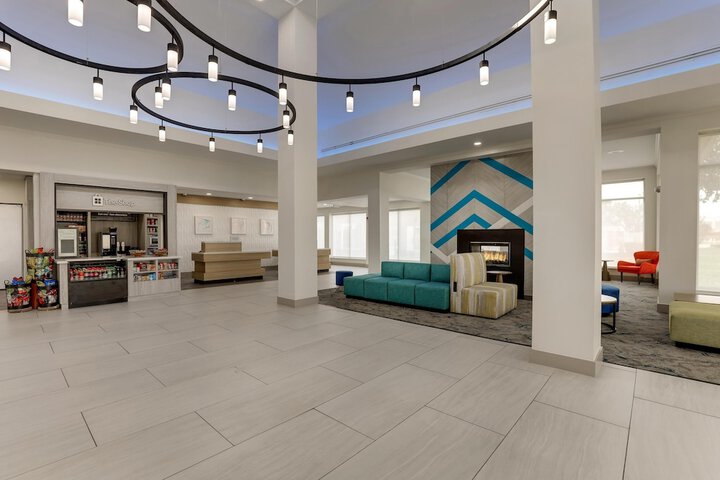 Guest Lobby