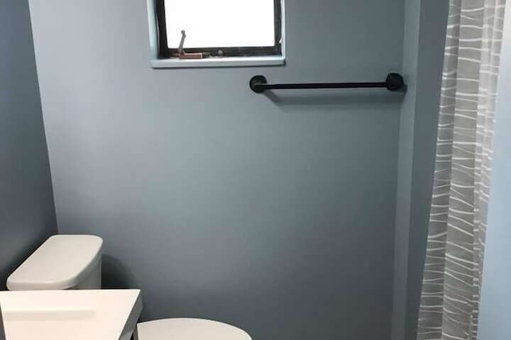 Room 10 of 22