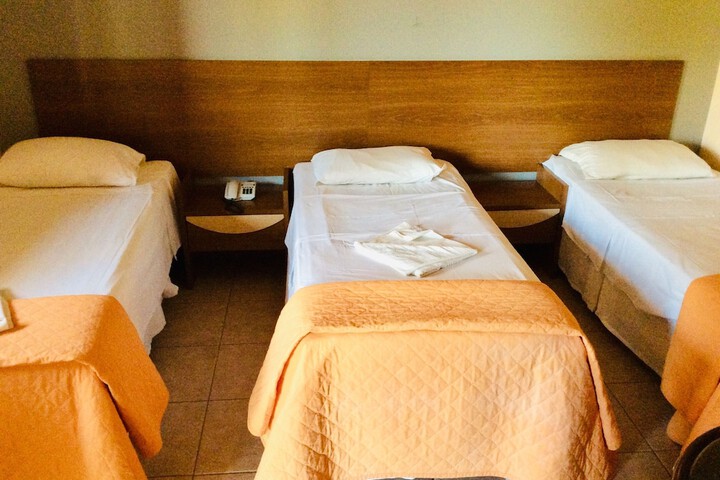 Room 5 of 58