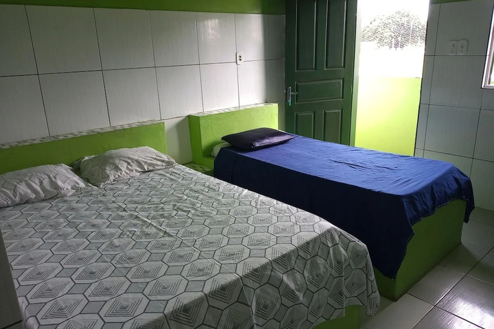 Room 2 of 17