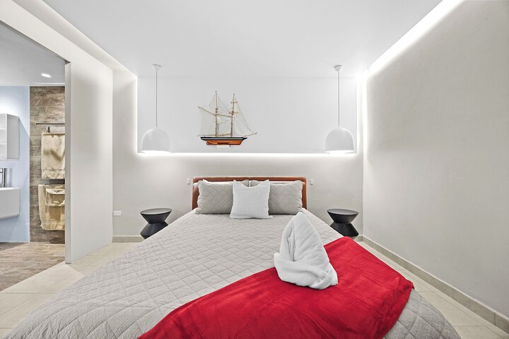 Room 44 of 224