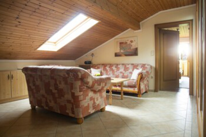 Room 39 of 69