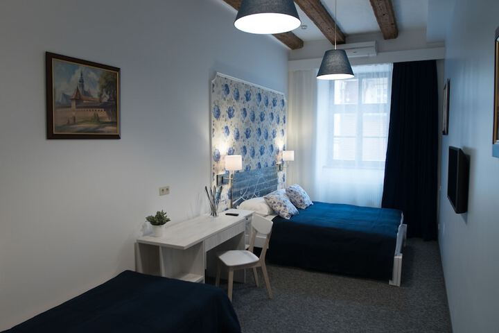 Room 26 of 55