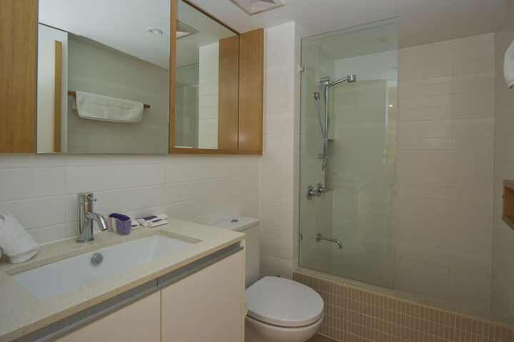 Room 16 of 27