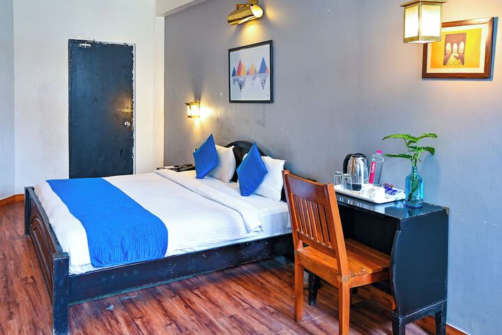 Room 44 of 120