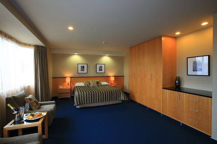 Room 6 of 59