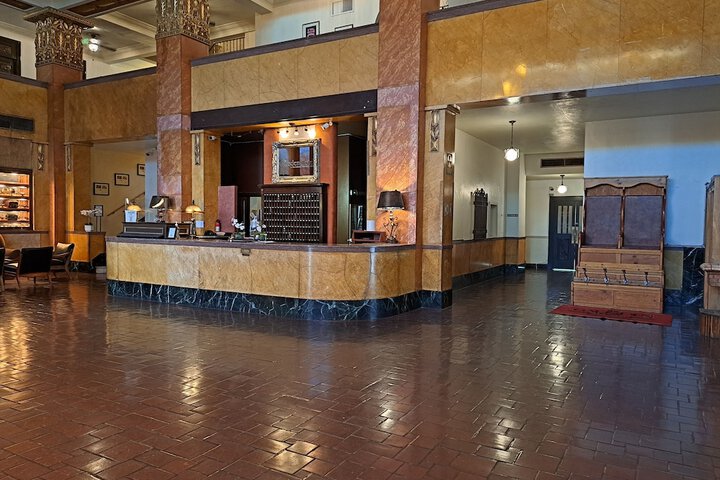 Hotel Interior 4 of 104