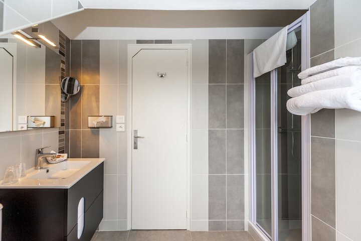Room 20 of 54