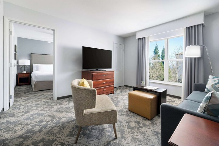1 King 2 Queen Beds 2 Bedroom 2 Bath Suite (15 of 28)