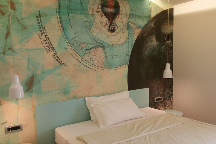 Room 25 of 75