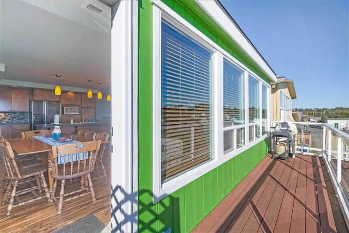 Terrace/Patio 7 of 18