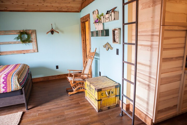 Photo 5