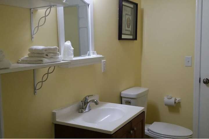 Room 10 of 21