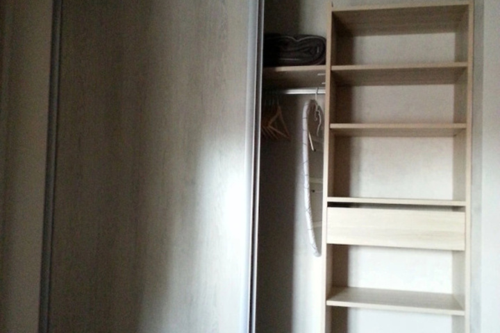 Room 2 of 16