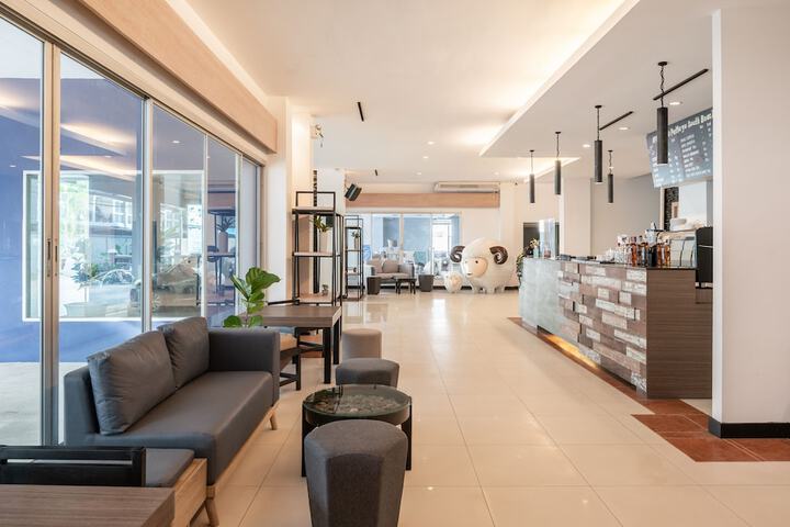 Hotel Lobby