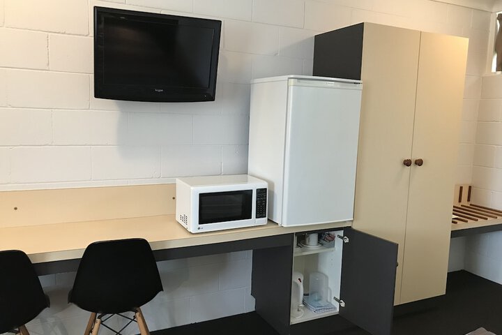 Room 16 of 35