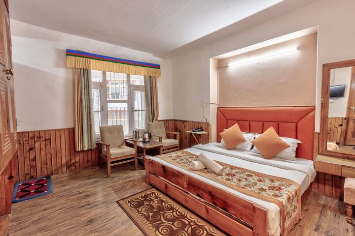 Room 7 of 20