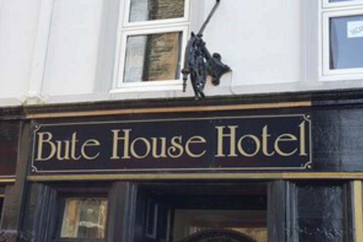 Hotel 37 of 105
