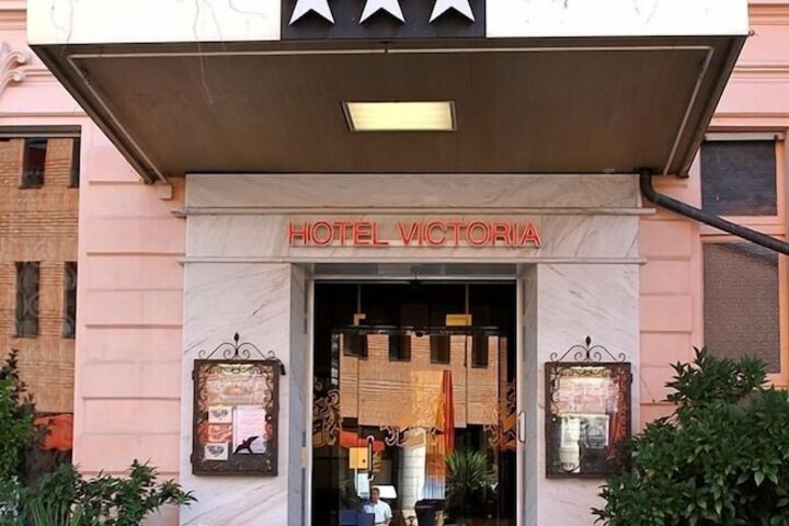 Hotel 52 of 58