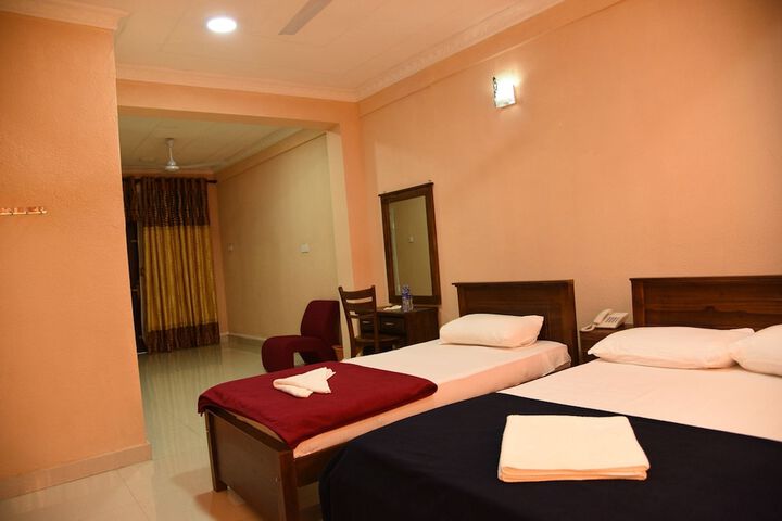 Room 16 of 46