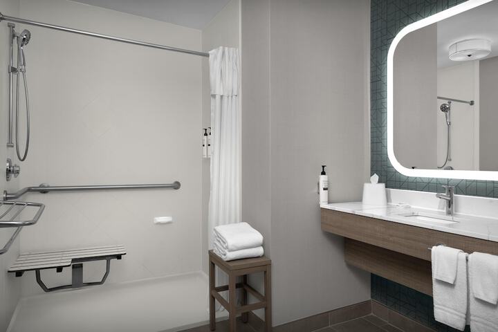 Bathroom shower