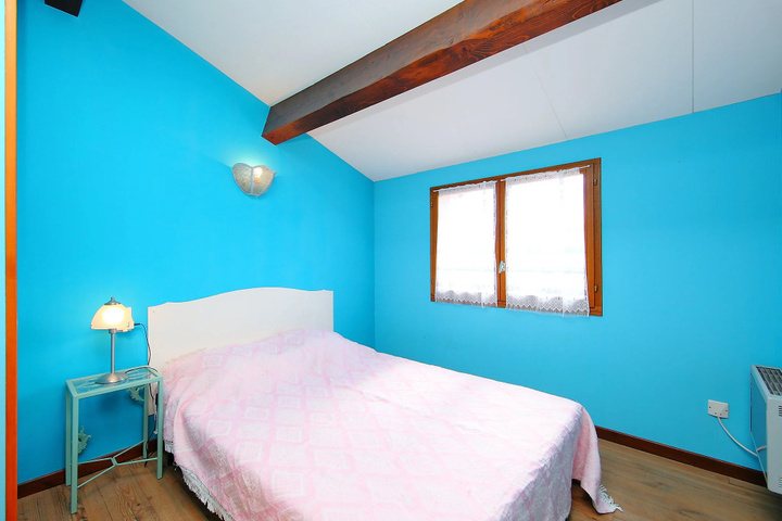 Room 3 of 19