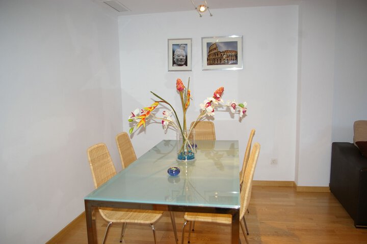 Room 10 of 31