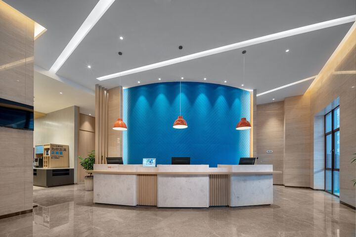 Hotel 47 of 48