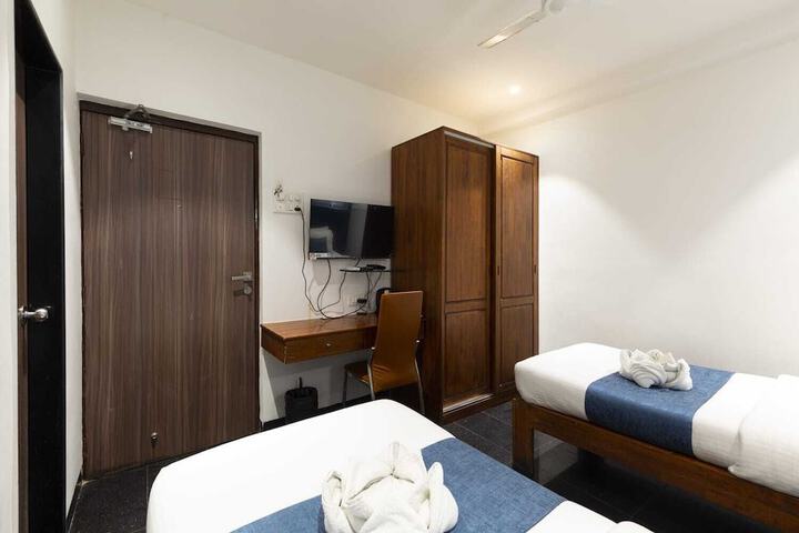 Room 22 of 25