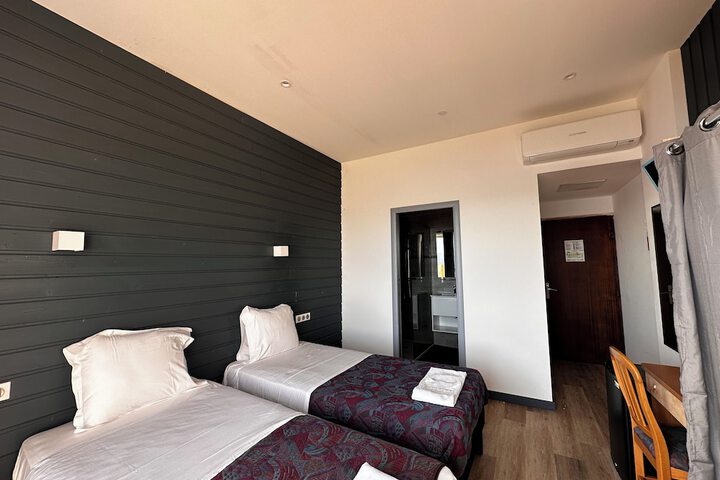 Room 5 of 36