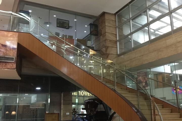 Hotel Lobby
