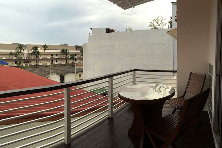 Terrace/Patio 12 of 33