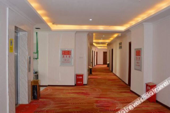 Hotel Interior 6 of 14