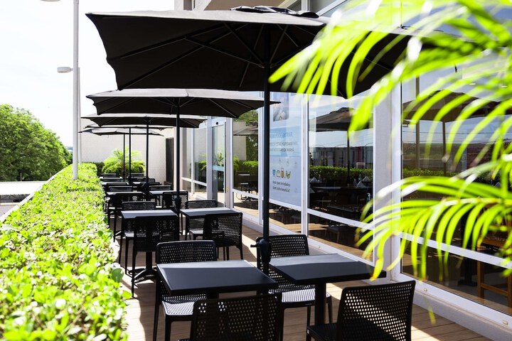 Terrace/Patio 28 of 64