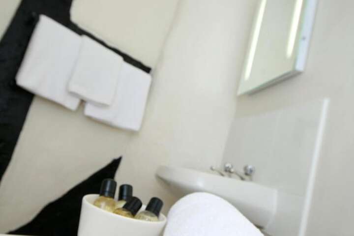 Room 28 of 58