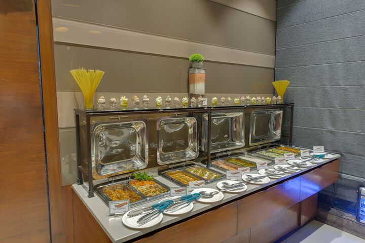 Dining 39 of 70