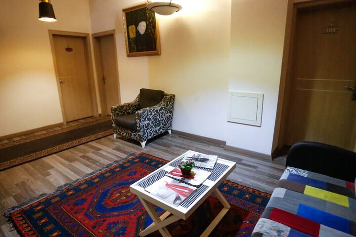 Hotel 5 of 10